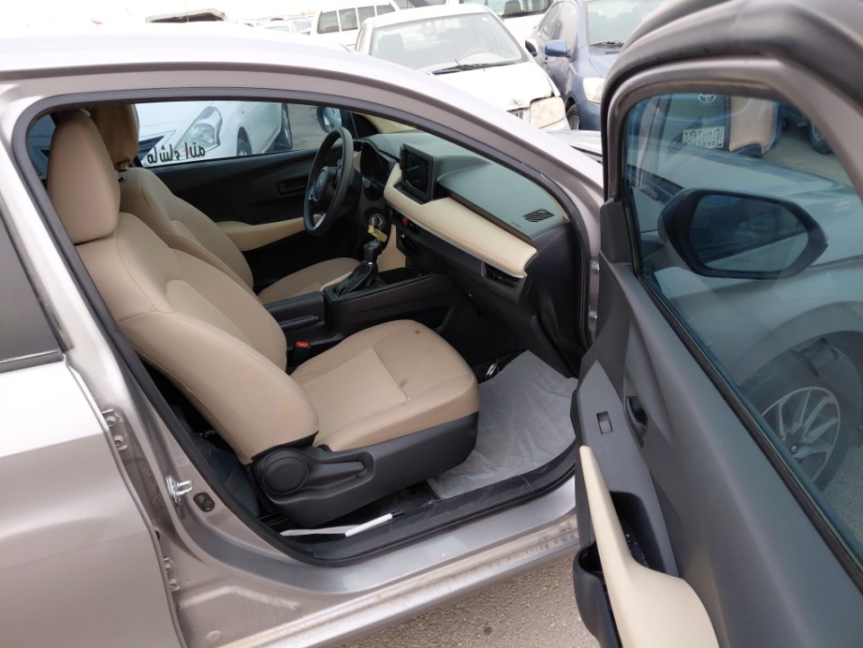 Toyota Yaris Y 2023 image