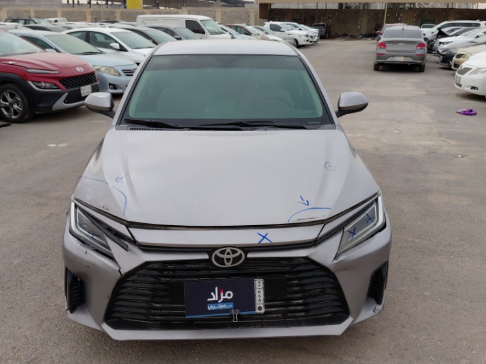 تويوتا يارس Y 2023