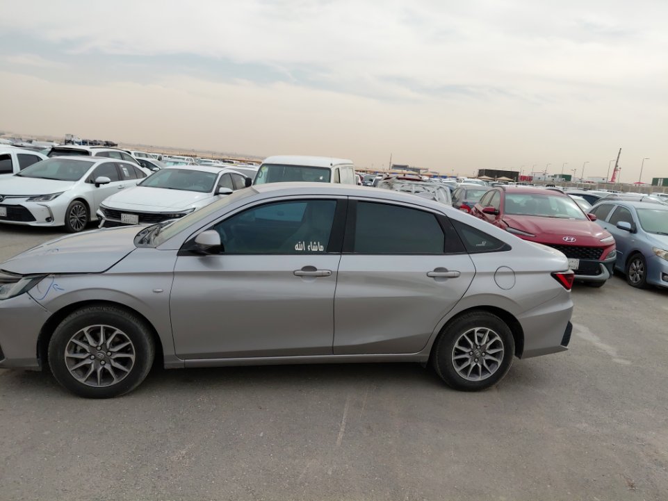 Toyota Yaris Y 2023 image