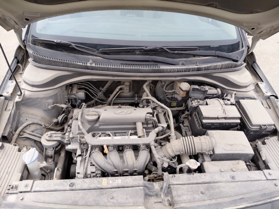 هيونداي أكسنت GL 2023 image