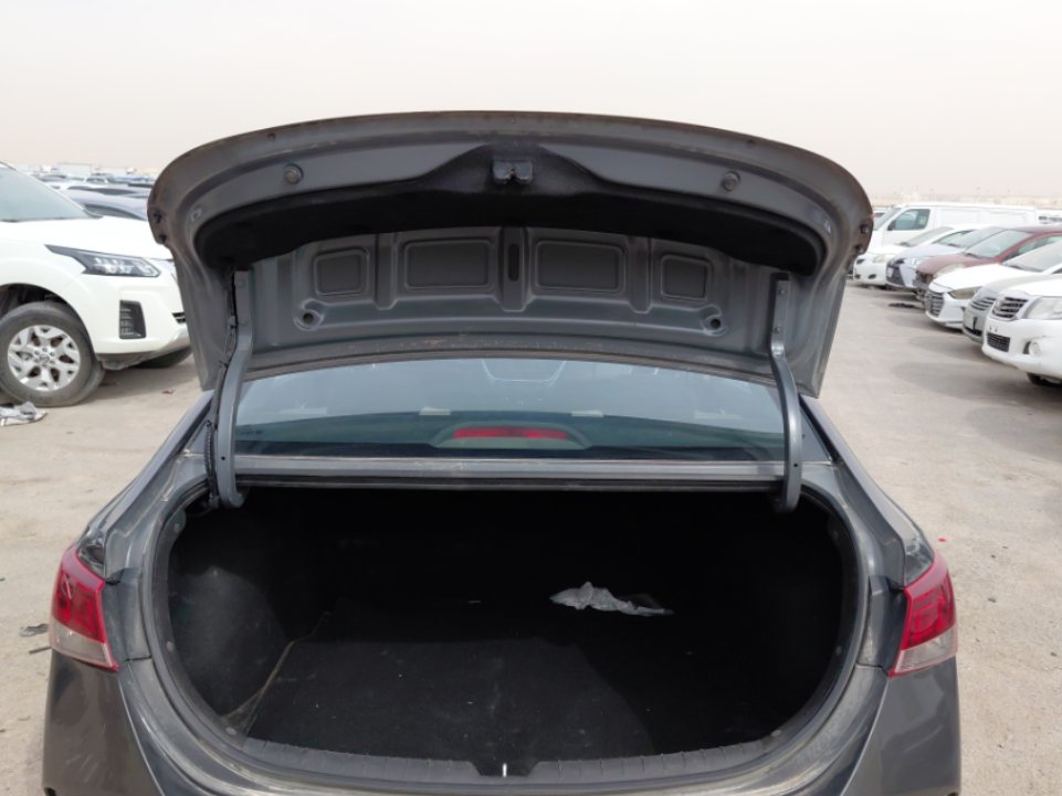 هيونداي أكسنت GL 2023 image