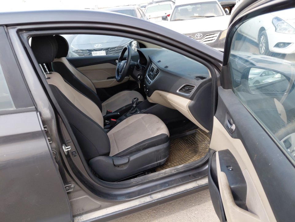 هيونداي أكسنت GL 2023 image