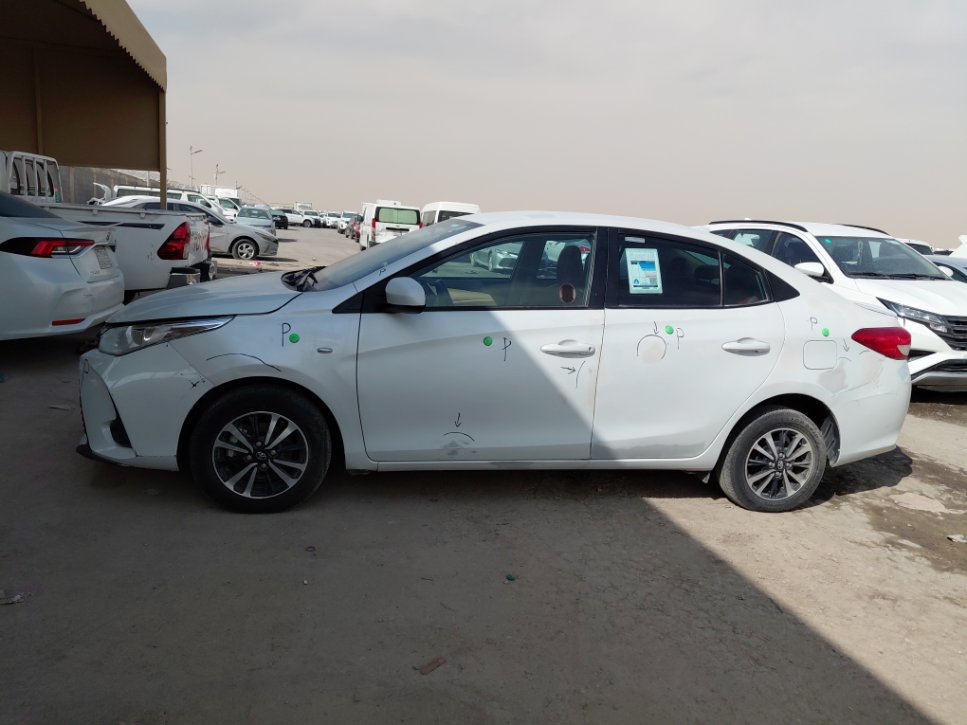 تويوتا يارس Y PLUS 2022 image