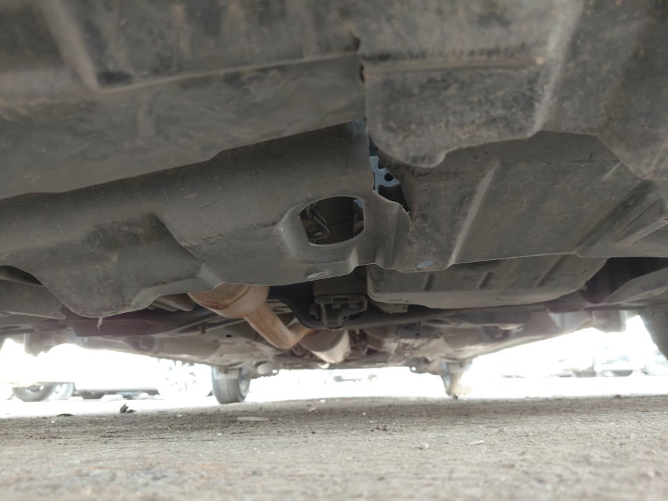 تويوتا يارس Y PLUS 2022 image