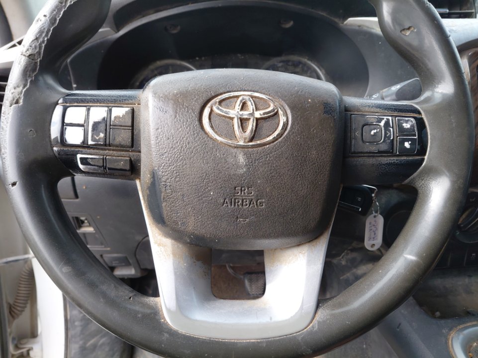 تويوتا هايلكس GLX2 2017 image