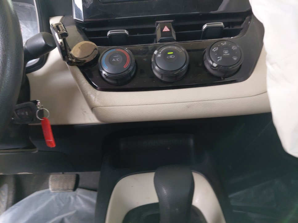 تويوتا كورولا XLI EXECUTIVE M/R 2021 image