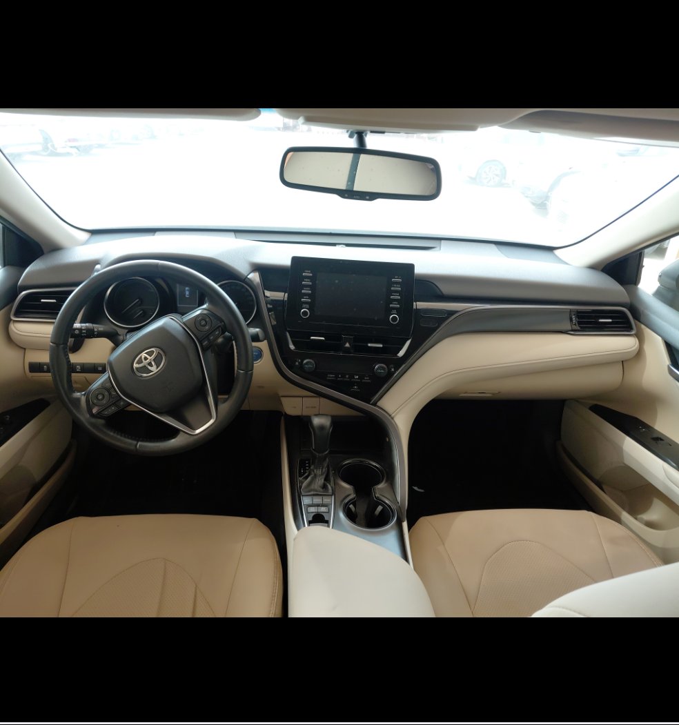 تويوتا كامري GLE HEV 2023 image