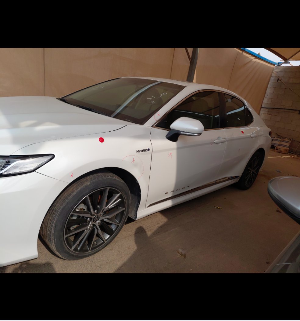 تويوتا كامري GLE HEV 2023 image