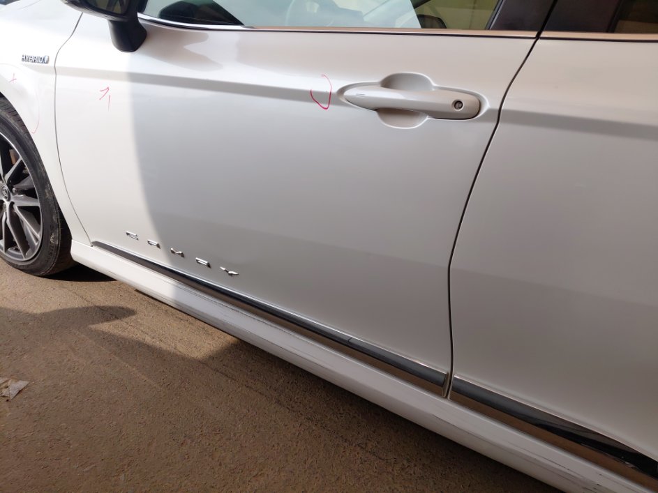 تويوتا كامري GLE HEV 2023 image