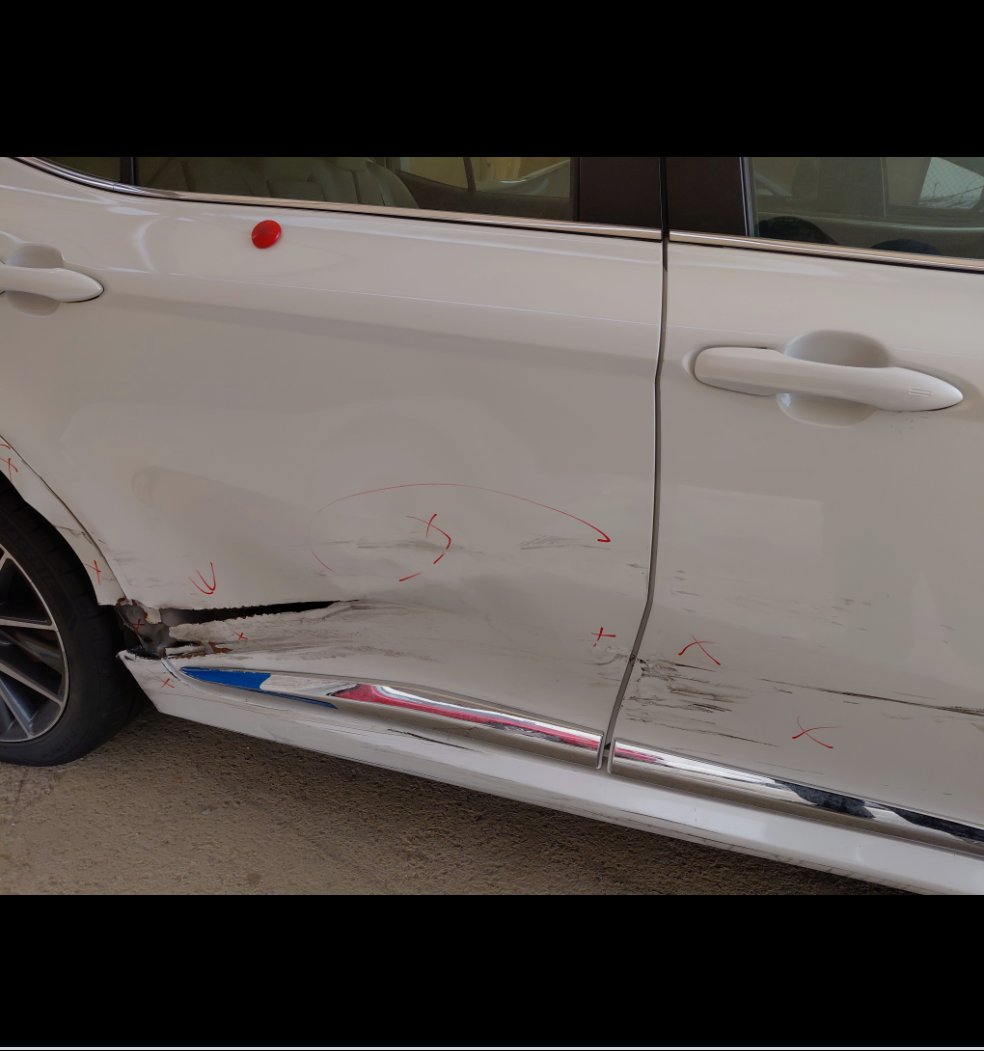 تويوتا كامري GLE HEV 2023 image