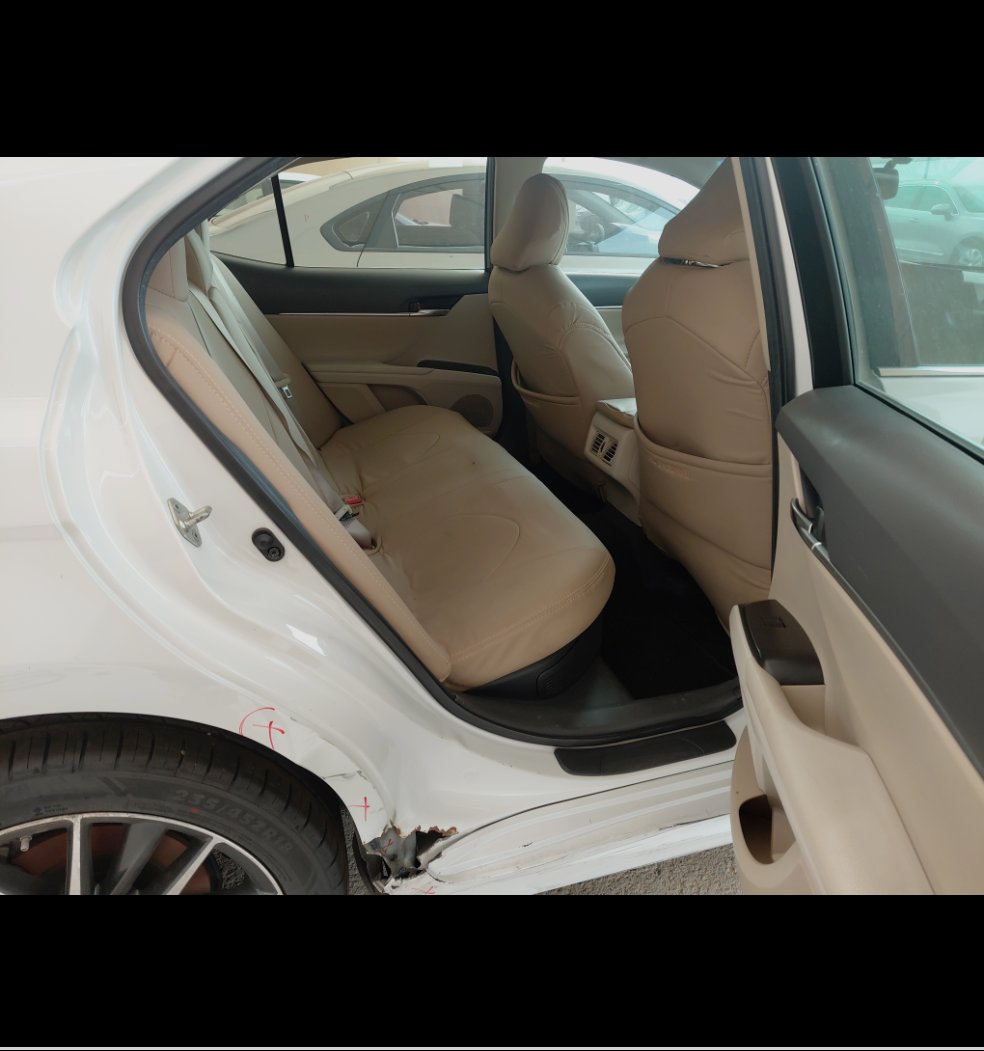 تويوتا كامري GLE HEV 2023 image