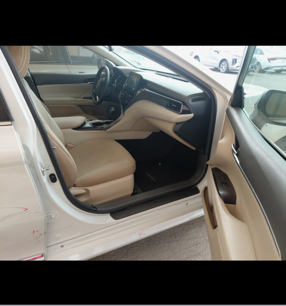 تويوتا كامري GLE HEV 2023 image