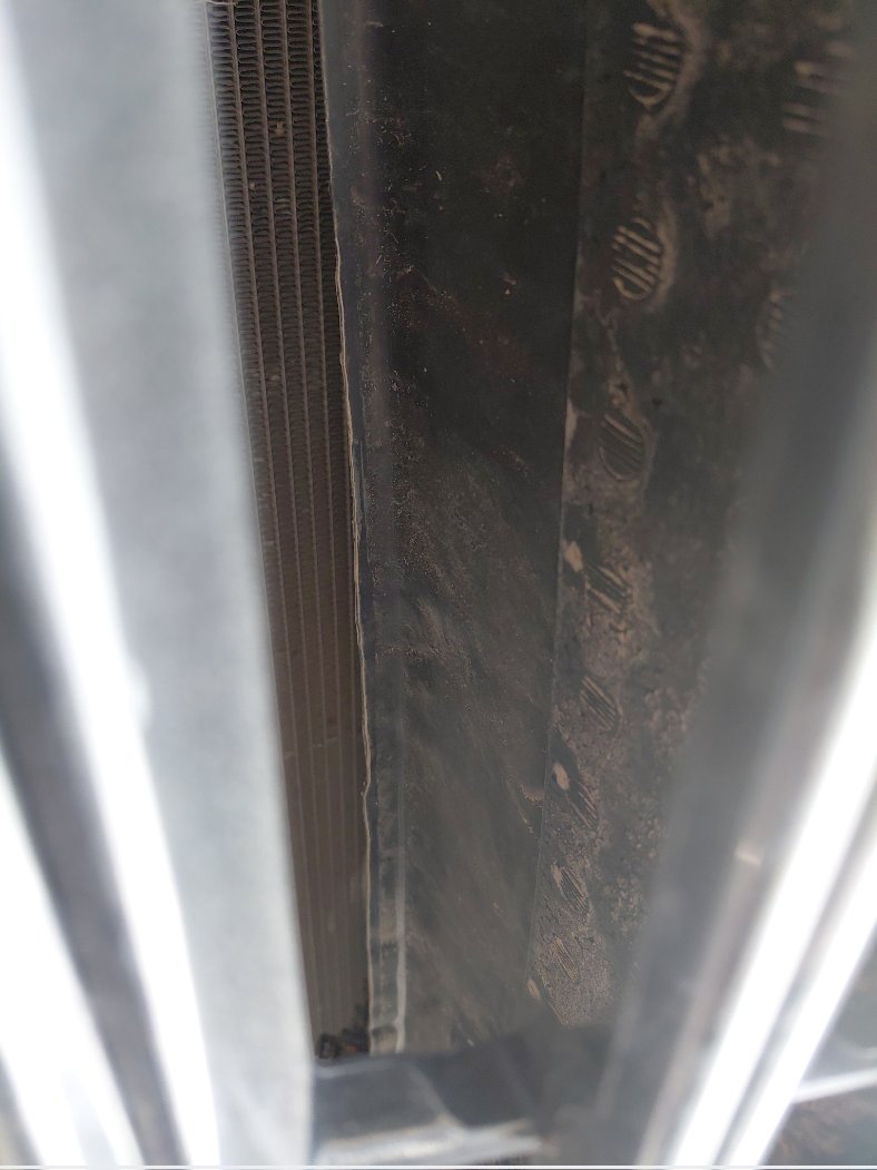 تويوتا كامري GLE HEV 2023 image