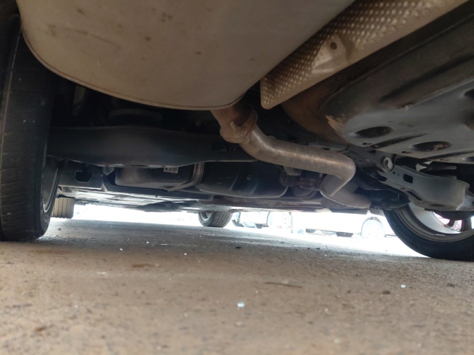 تويوتا كامري GLE HEV 2023 image