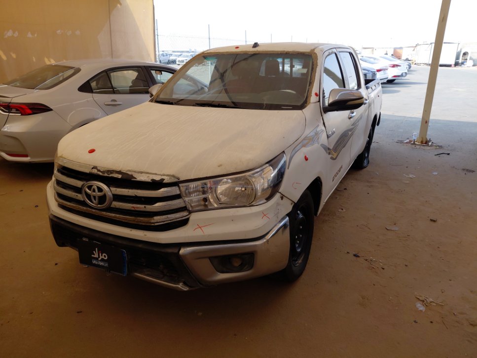 تويوتا هايلكس GLX2 2016