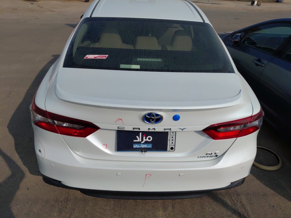 تويوتا كامري GLE HEV 2023 image