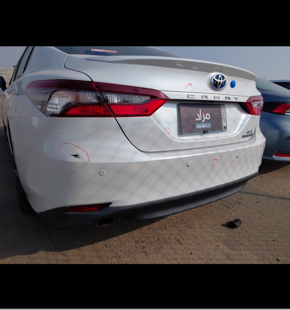 تويوتا كامري GLE HEV 2023 image