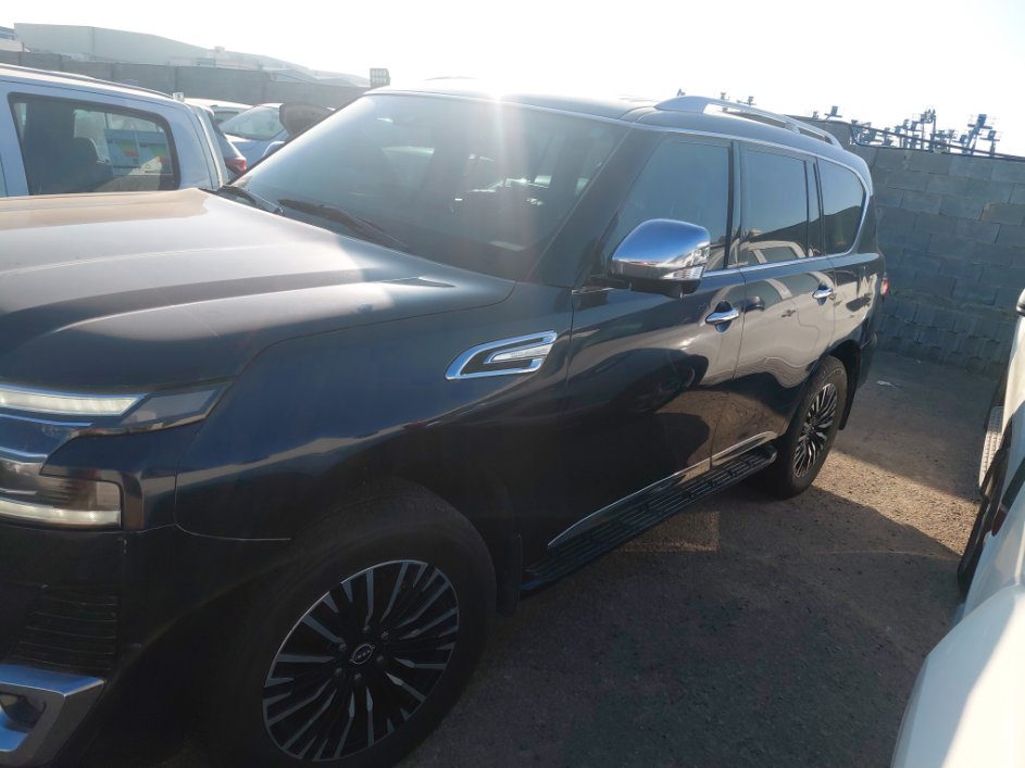 Nissan Patrol واجن بلاتنيوم  2022 image