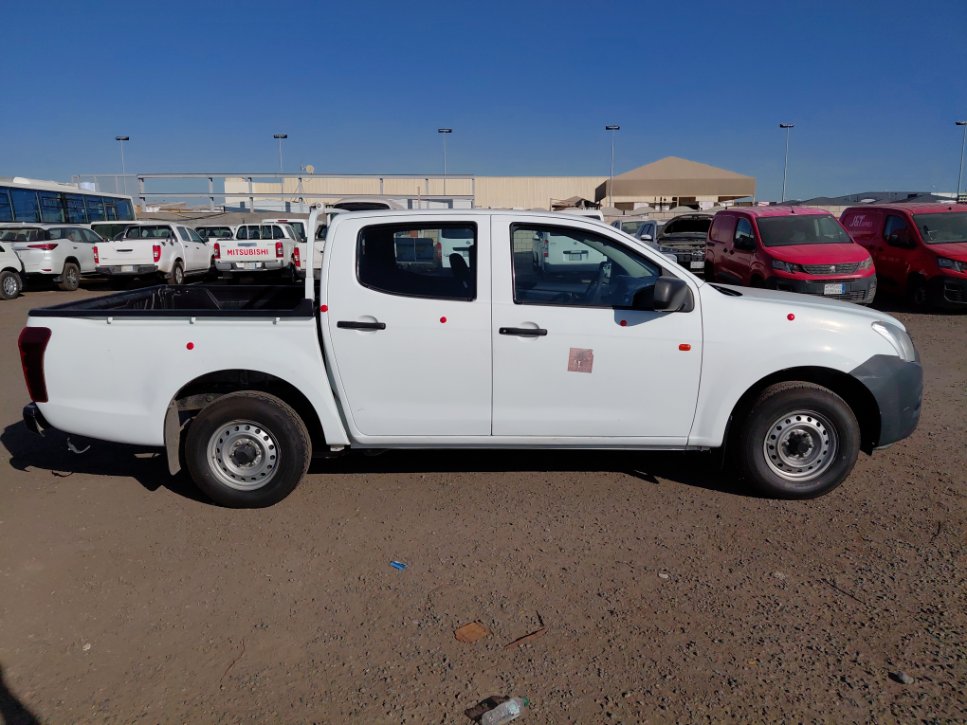 ايسوزو ديماكس 2x4 2020 image