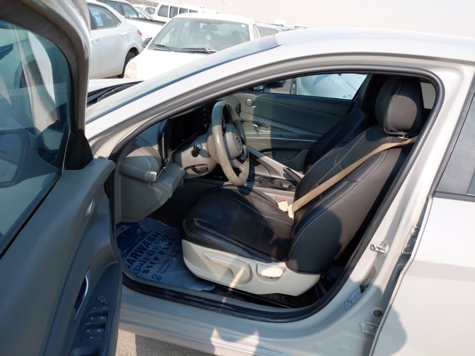 هيونداي إلنترا GL 2023 image