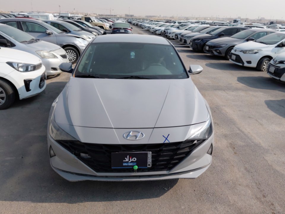 هيونداي إلنترا GL 2023