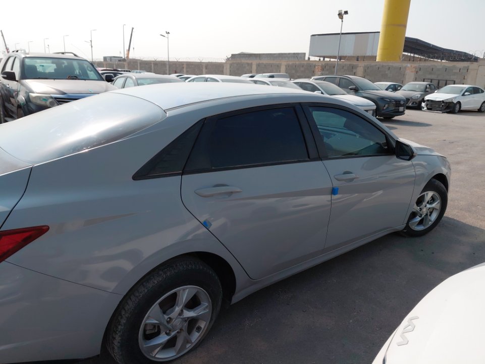 هيونداي إلنترا GL 2023 image