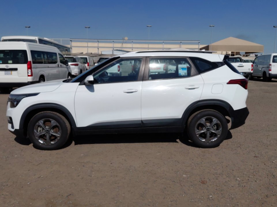 كيا Seltos SP2I LX FWD 2021 image