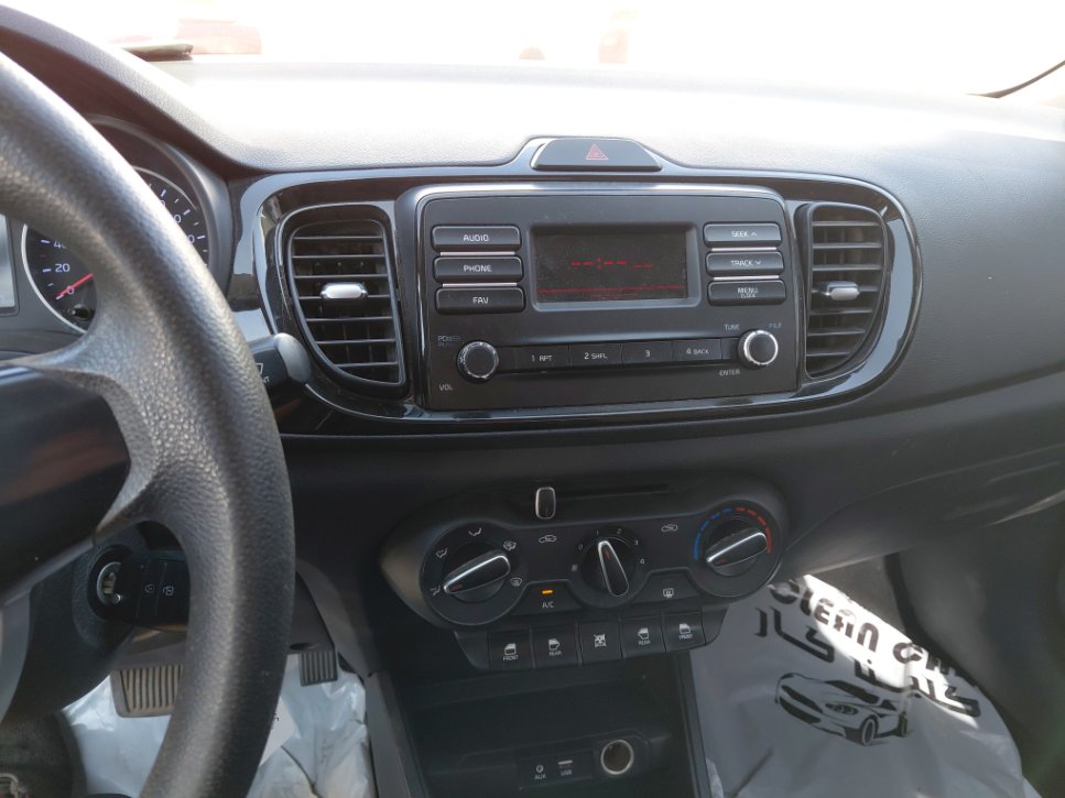 KIA Pegas LX FWD  2023 image