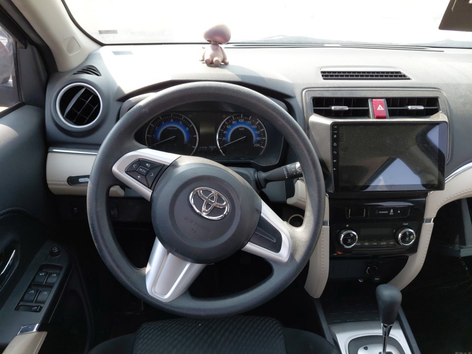 Toyota Rush STD Sports UTILITY 2021 image