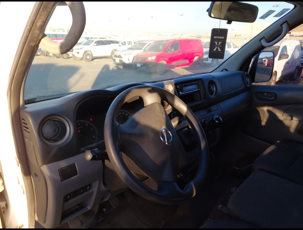 نيسان أورفان  2021 image