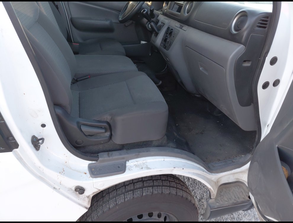 نيسان أورفان  2021 image