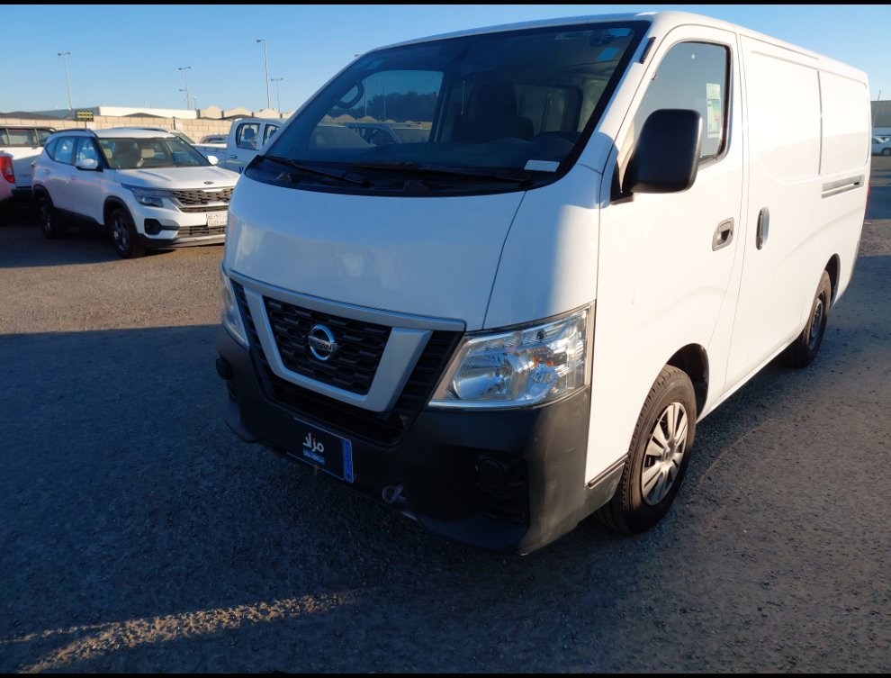 نيسان أورفان  2021 image