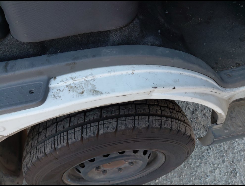 نيسان أورفان  2021 image