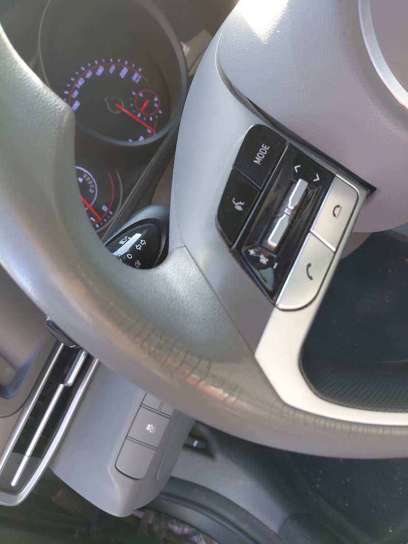 Hyundai Elantra  2023 image