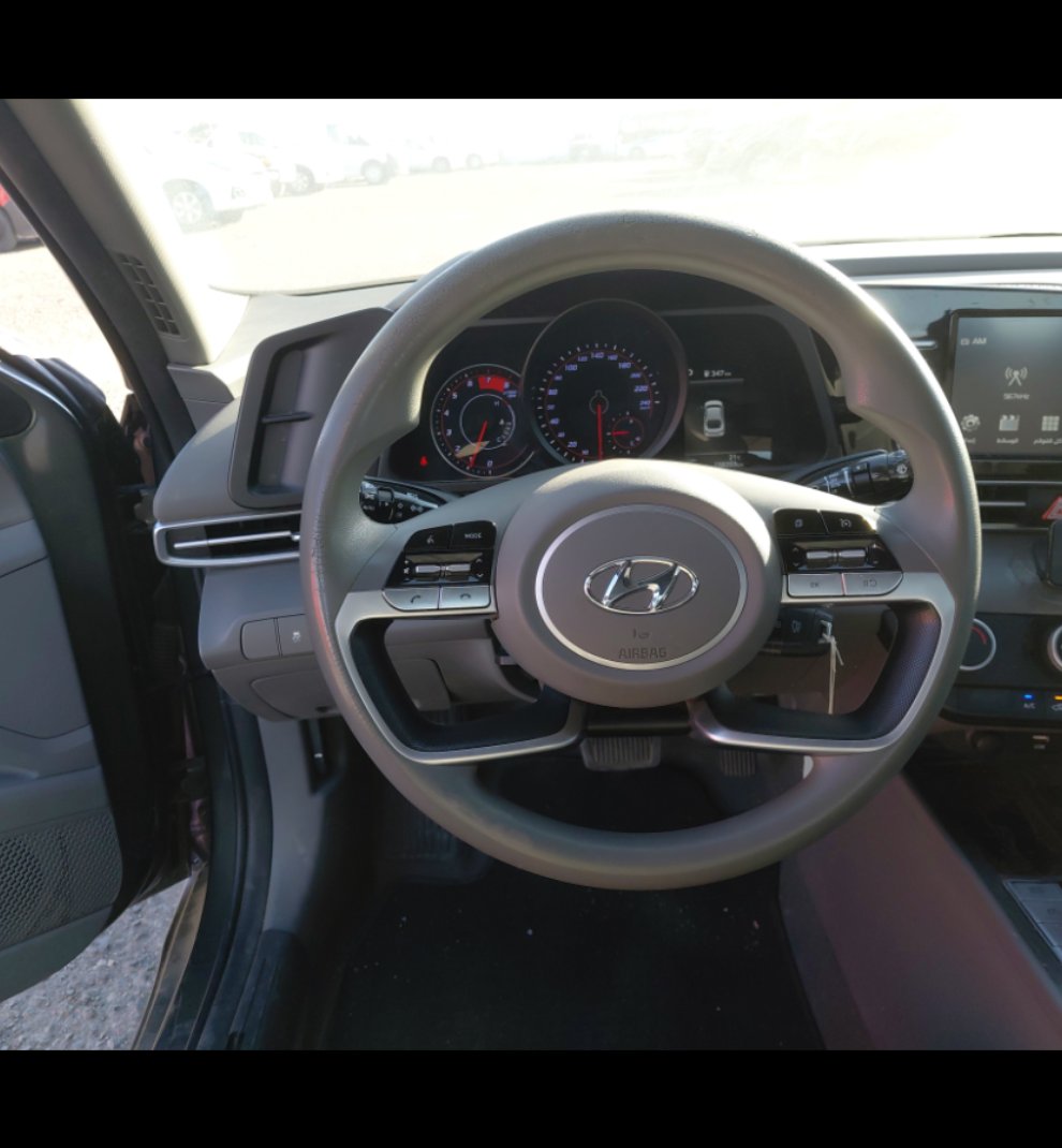 Hyundai Elantra  2023 image