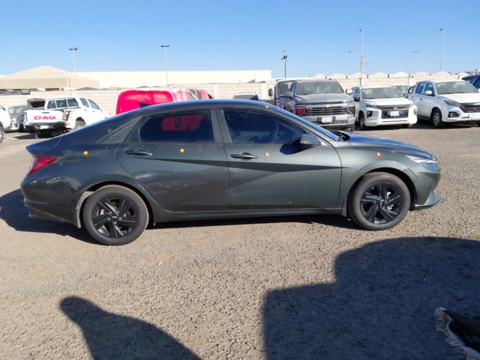 Hyundai Elantra  2023 image