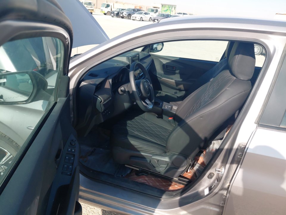 Toyota Yaris Y PLUS 2024 image