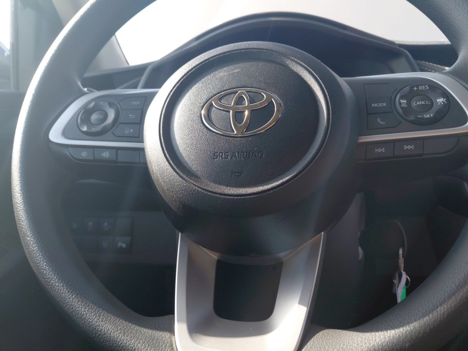 Toyota Yaris Y PLUS 2024 image