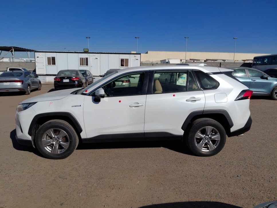 Toyota RAV4  2023 image