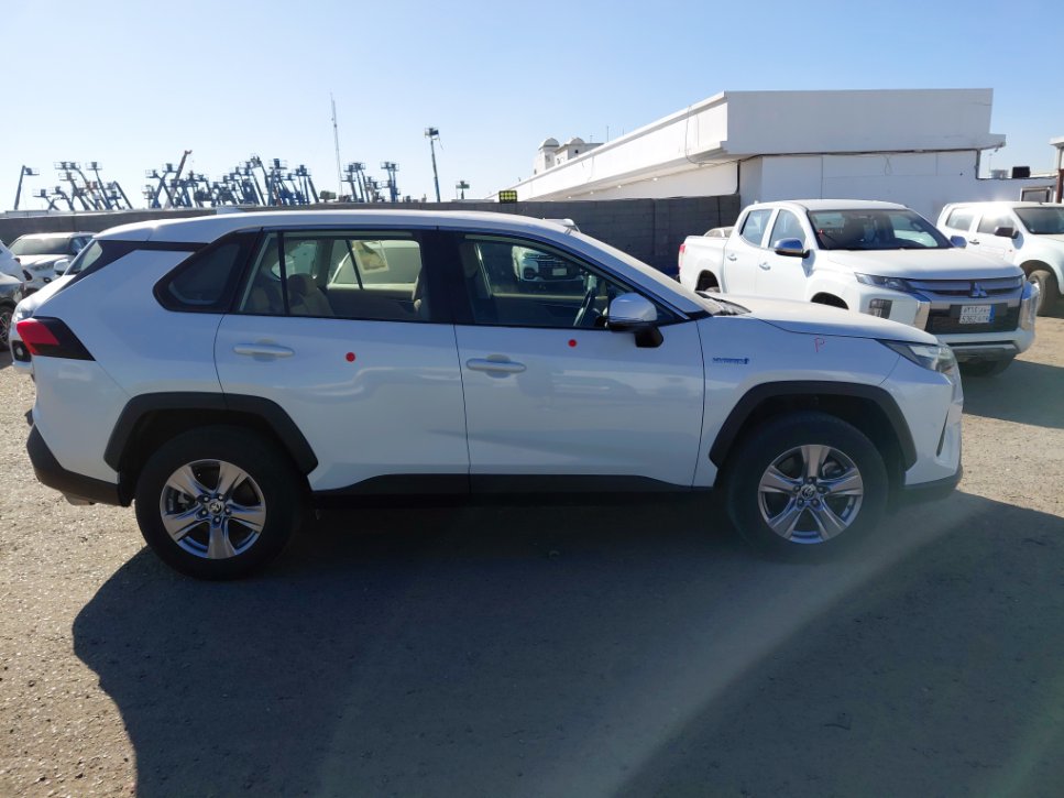Toyota RAV4  2023 image