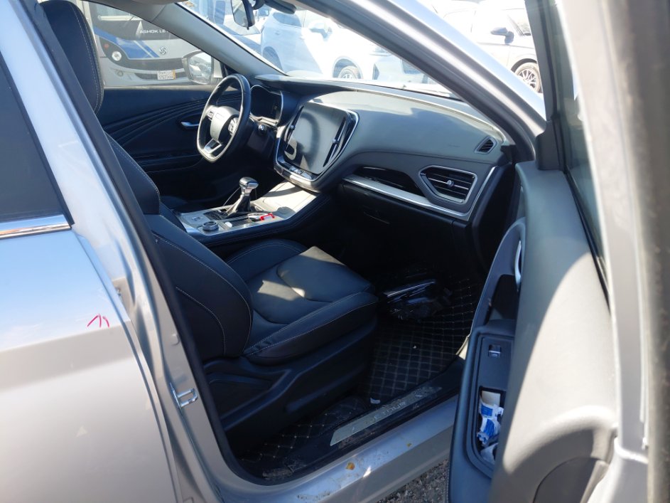 جيتور اكس 70 FWD 2024 image