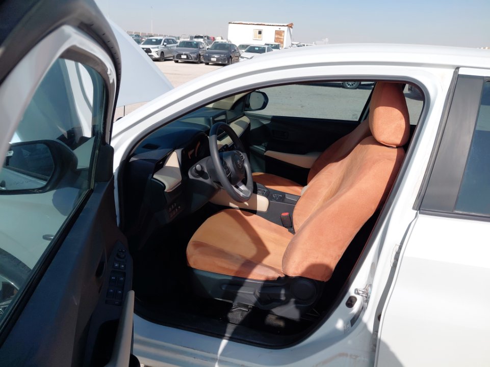 تويوتا يارس Y PLUS 2023 image