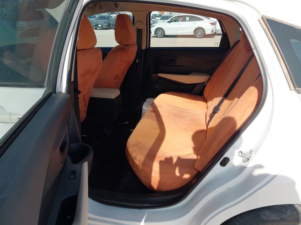 تويوتا يارس Y PLUS 2023 image