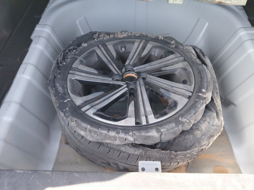 تويوتا يارس Y PLUS 2023 image