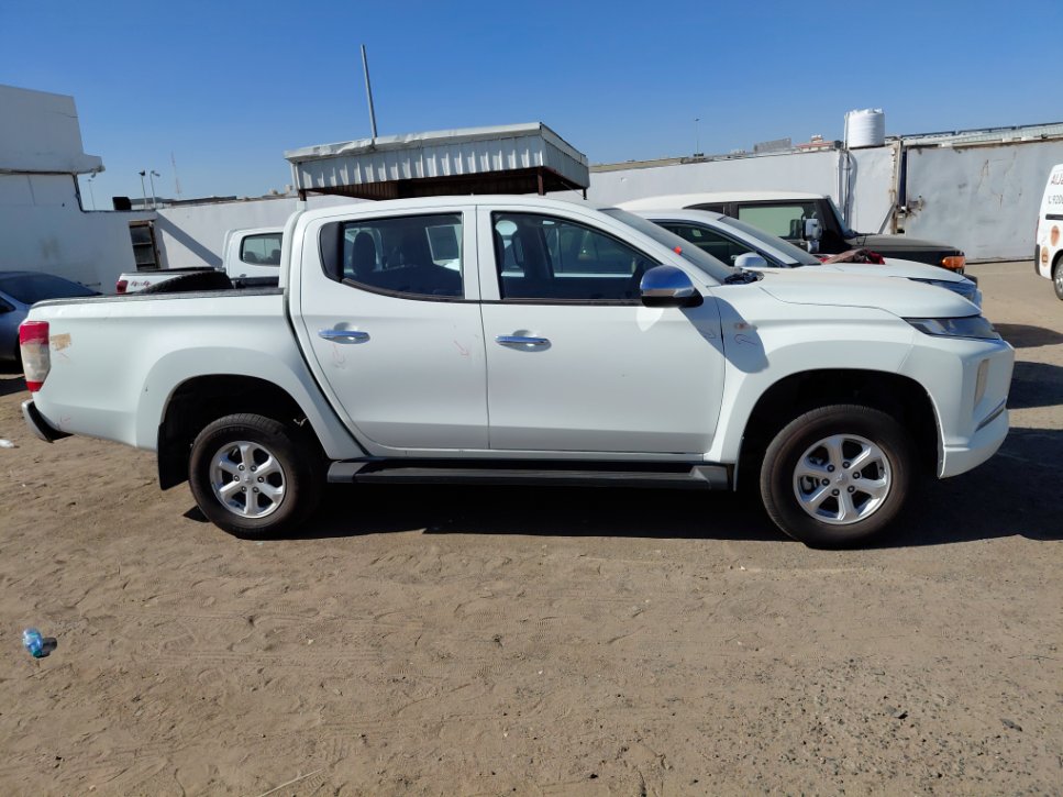 Mitsubishi L200 4X4 - 2023 image