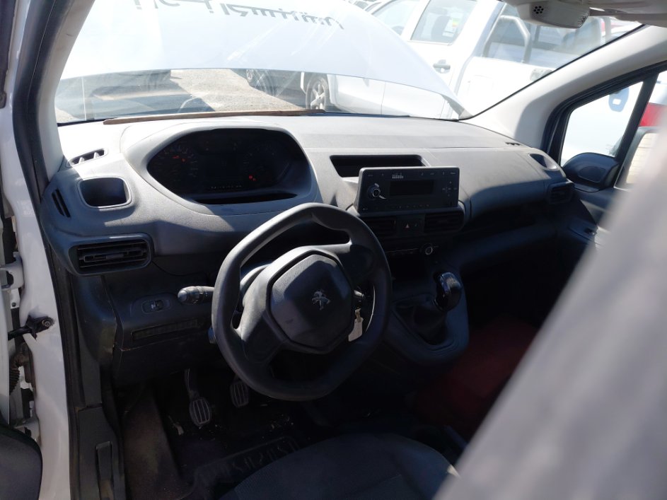 بيجو بارتنر  2023 image