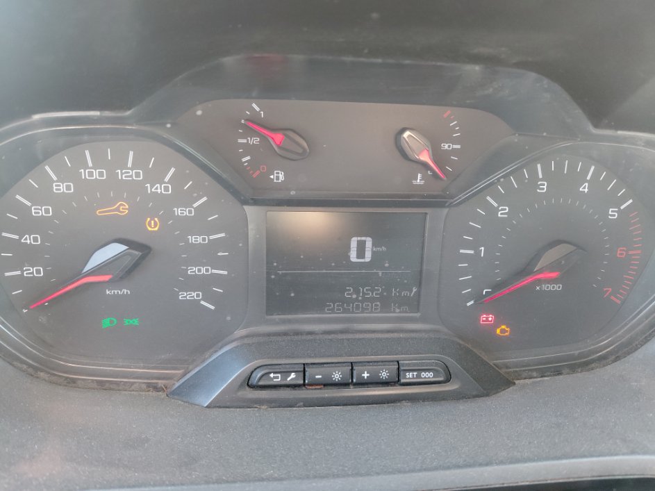 بيجو بارتنر  2023 image