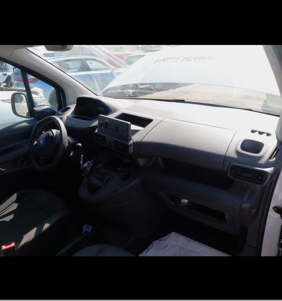 بيجو بارتنر  2023 image