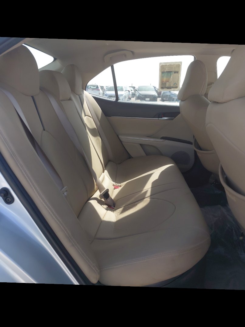 Toyota Camry GLE HEV  2024 image