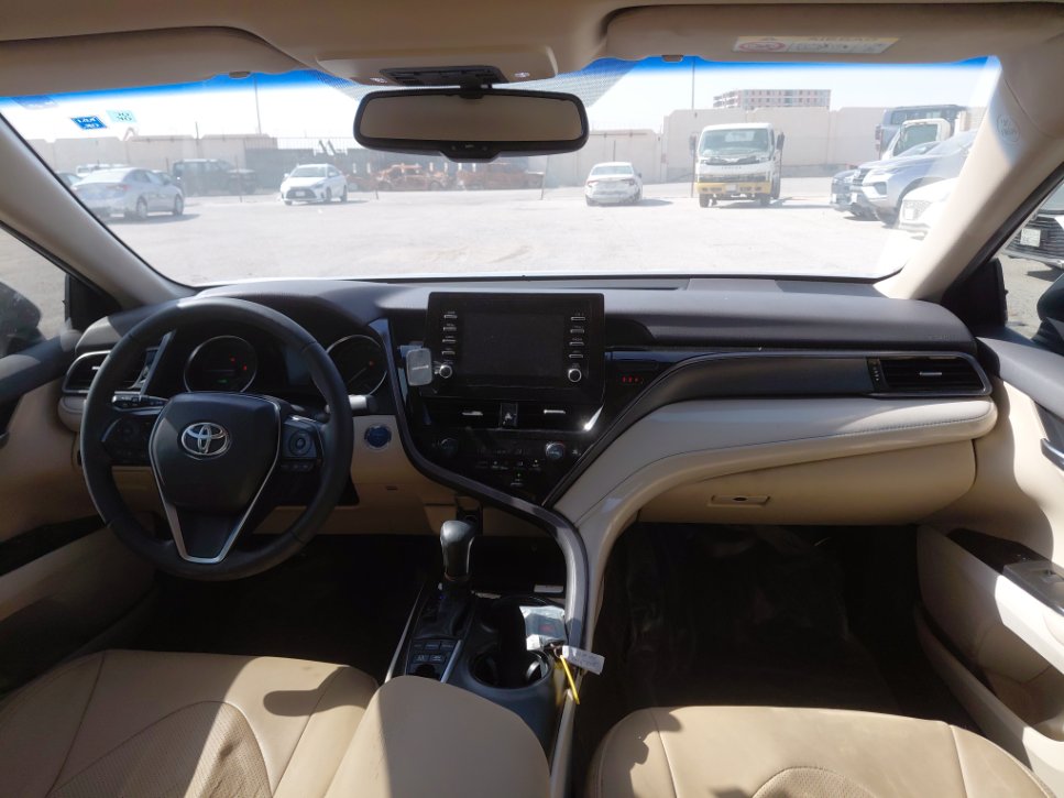 Toyota Camry GLE HEV  2024 image